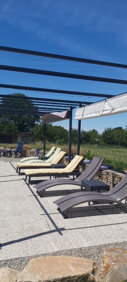 Sharecroppers Cottage With Swimming Pool Pagéas Exteriör bild
